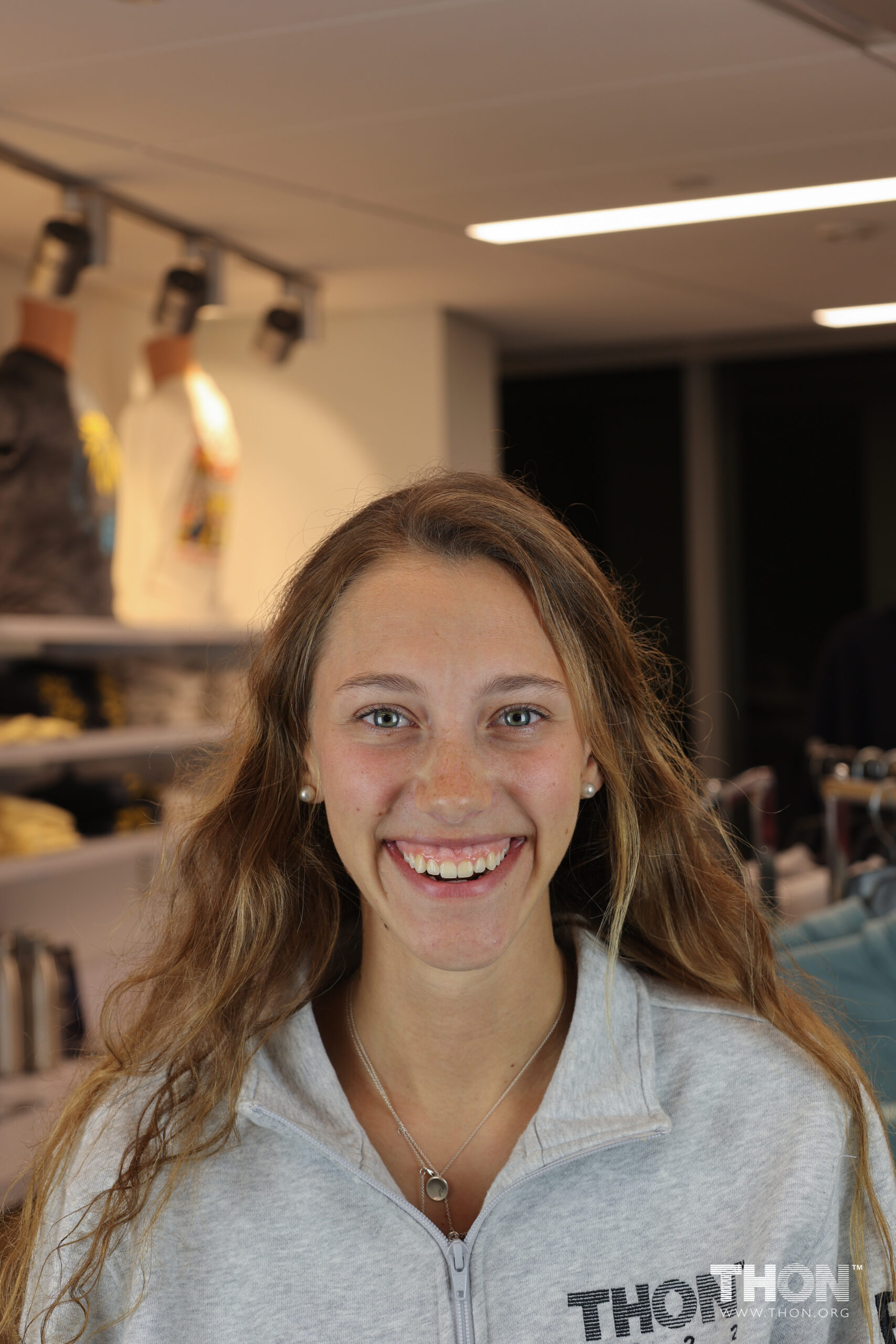 meet-the-team-thon-store